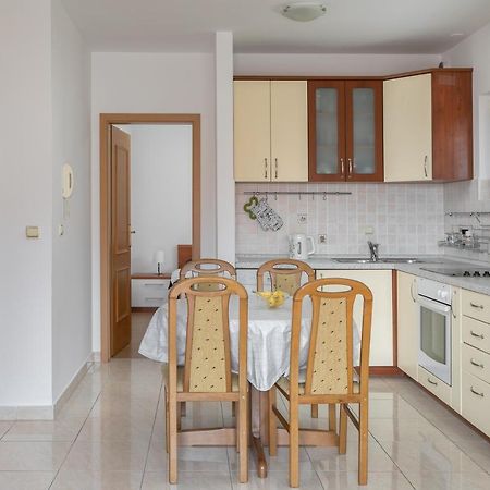 Apartman Mar18 Макарска Экстерьер фото