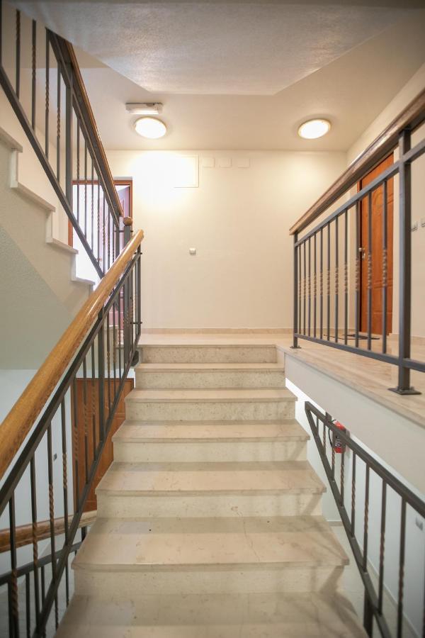 Apartman Mar18 Макарска Экстерьер фото