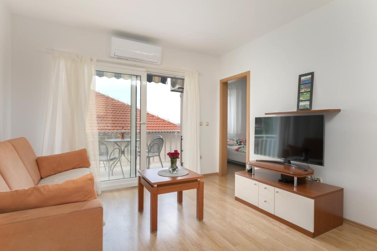 Apartman Mar18 Макарска Экстерьер фото