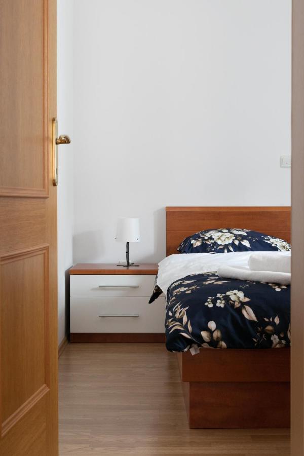 Apartman Mar18 Макарска Экстерьер фото